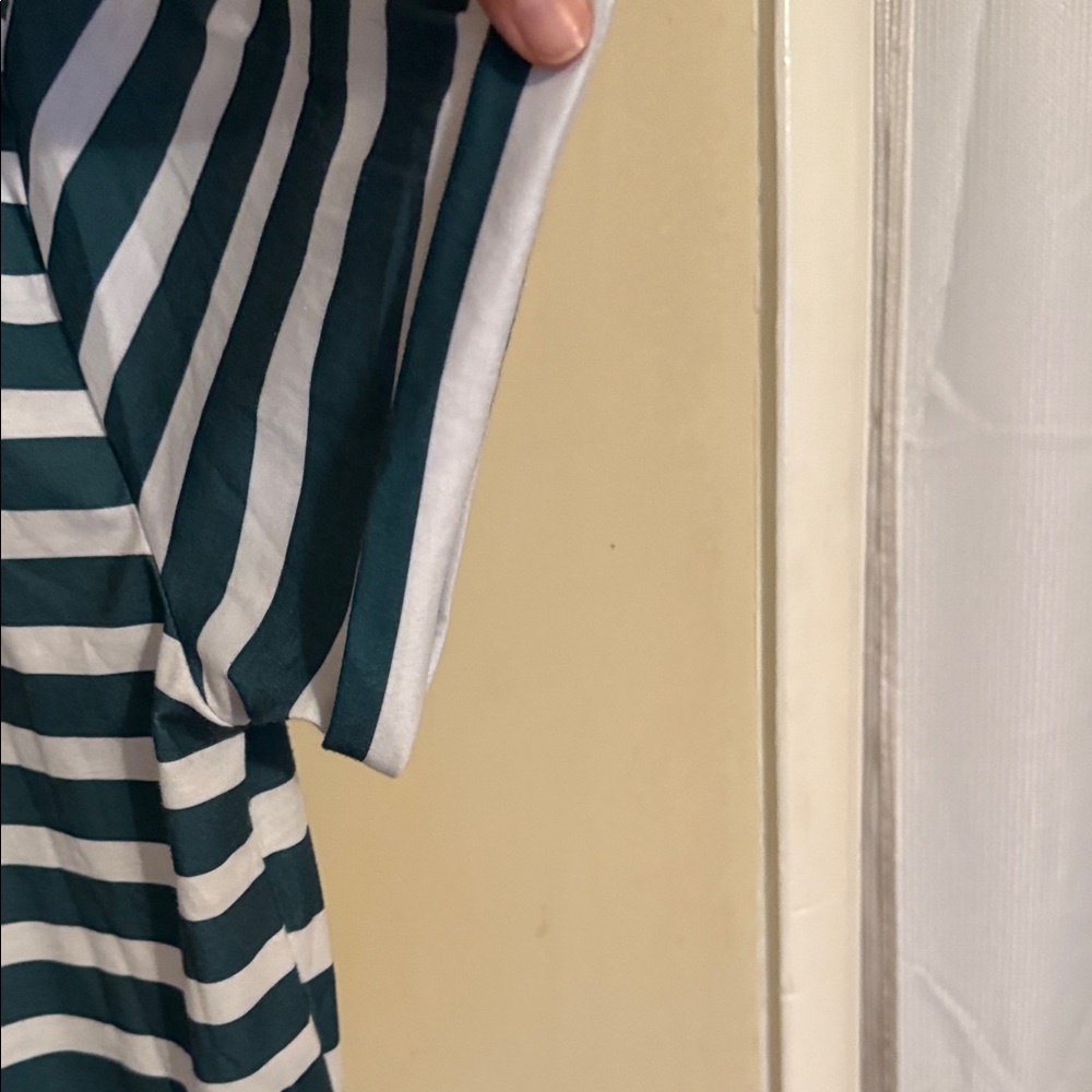 Funky 80s Inspired Graphic T-shirt Dress - Picture 5 of 5